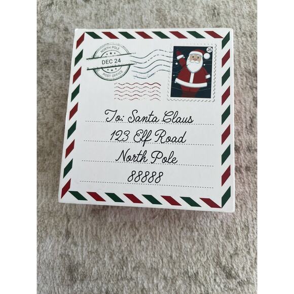 Christmas Gingerbread Man And Woman Novelty Christmas Earrings NEW In Box - Picture 3 of 3